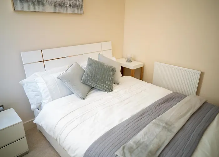 Comfy Spacious Apartment In Canary Wharf